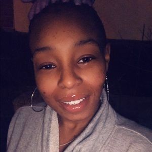 Meet your Posher, Ericka